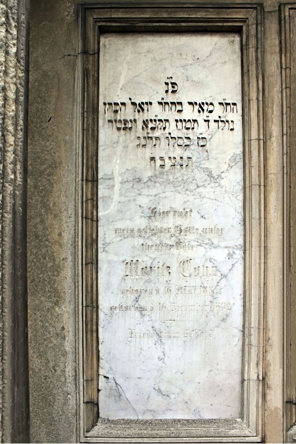 Grabstein Nummer 4491 auf dem Friedhof Potsdam