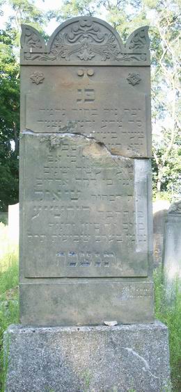 Grabstein Nummer 21 auf dem Friedhof Wriezen