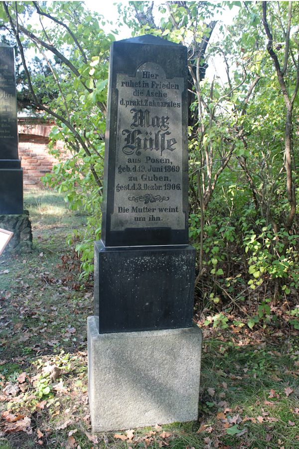 Grabstein Nummer 89 auf dem Friedhof Guben