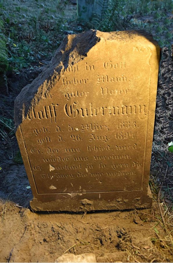 Grabstein Nummer 110 auf dem Friedhof Trzemeszno Lubuskie (Schermeisel)