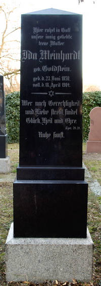 Grabstein Nummer 113 auf dem Friedhof Schwedt