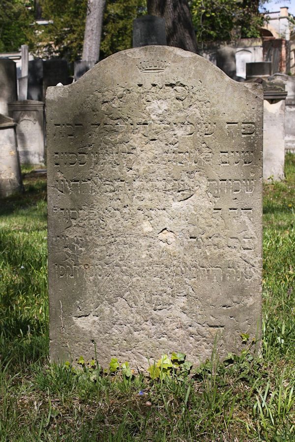 Grabstein Nummer 121 auf dem Friedhof Potsdam