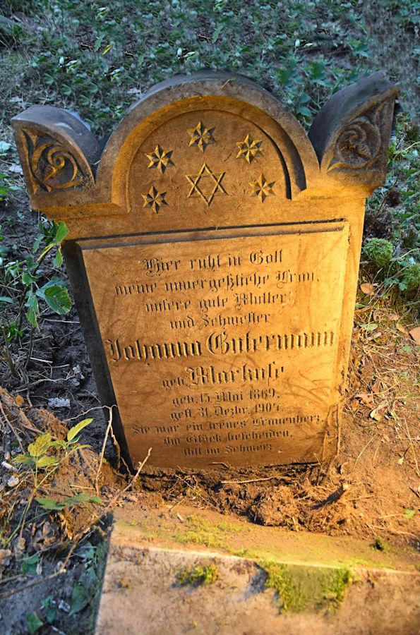Grabstein Nummer 118 auf dem Friedhof Trzemeszno Lubuskie (Schermeisel)