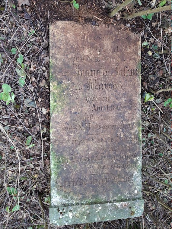 Grabstein Nummer 37 auf dem Friedhof Beeskow