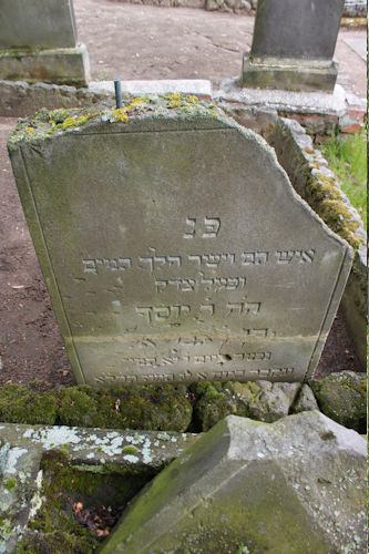 Grabstein Nummer 8 auf dem Friedhof Oderberg