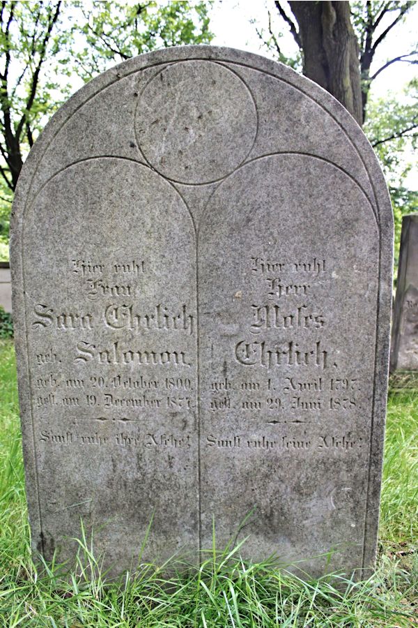 Grabstein Nummer 249 auf dem Friedhof Potsdam