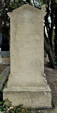 Grabstein Nummer 105 auf dem Friedhof Schwedt