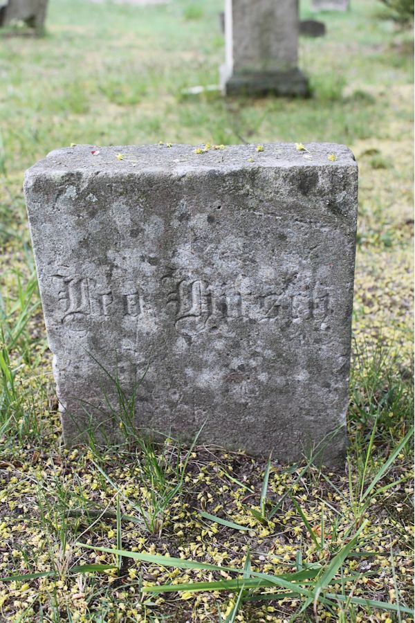 Grabstein Nummer 3881 auf dem Friedhof Potsdam