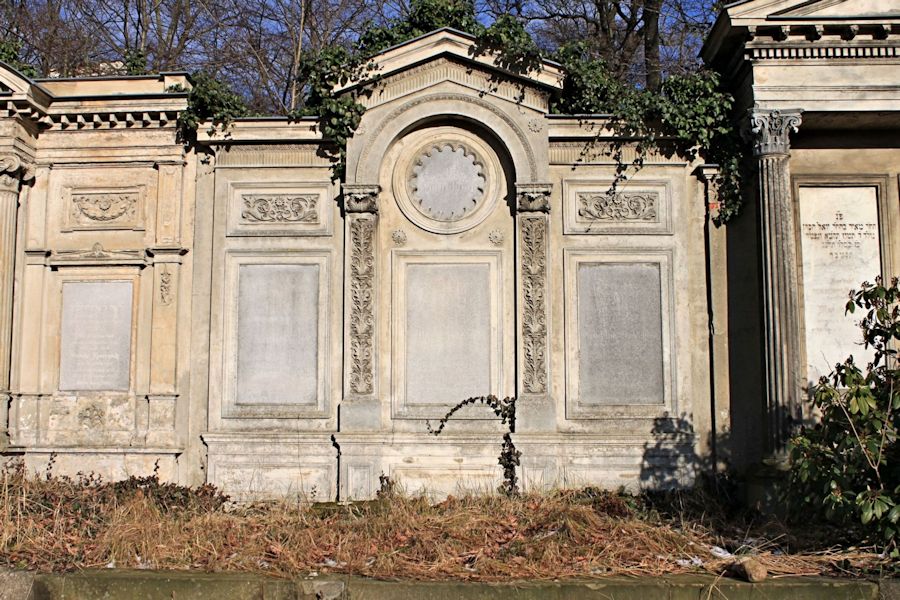 Grabstein Nummer 450 auf dem Friedhof Potsdam
