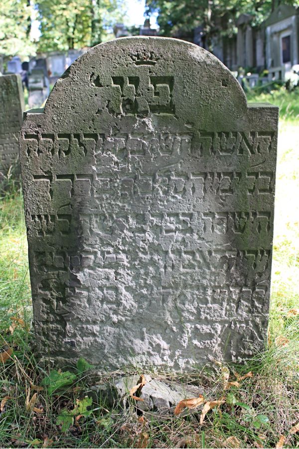Grabstein Nummer 86 auf dem Friedhof Potsdam