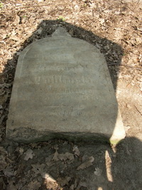 Grabstein Nummer 11 auf dem Friedhof Friesack