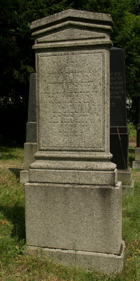 Grabstein Nummer 71 auf dem Friedhof Prenzlau