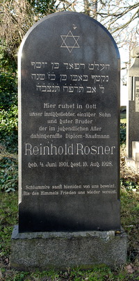 Grabstein Nummer 73 auf dem Friedhof Schwedt
