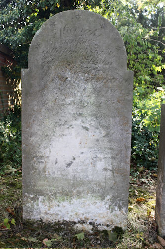 Grabstein Nummer 38 auf dem Friedhof Beelitz