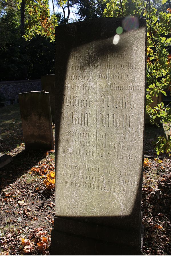 Grabstein Nummer 7 auf dem Friedhof Storkow