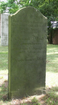 Grabstein Nummer 5 auf dem Friedhof Schwedt