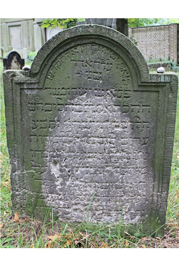Grabstein Nummer 58 auf dem Friedhof Potsdam