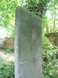 Grabstein Nummer 41 auf dem Friedhof Lindow
