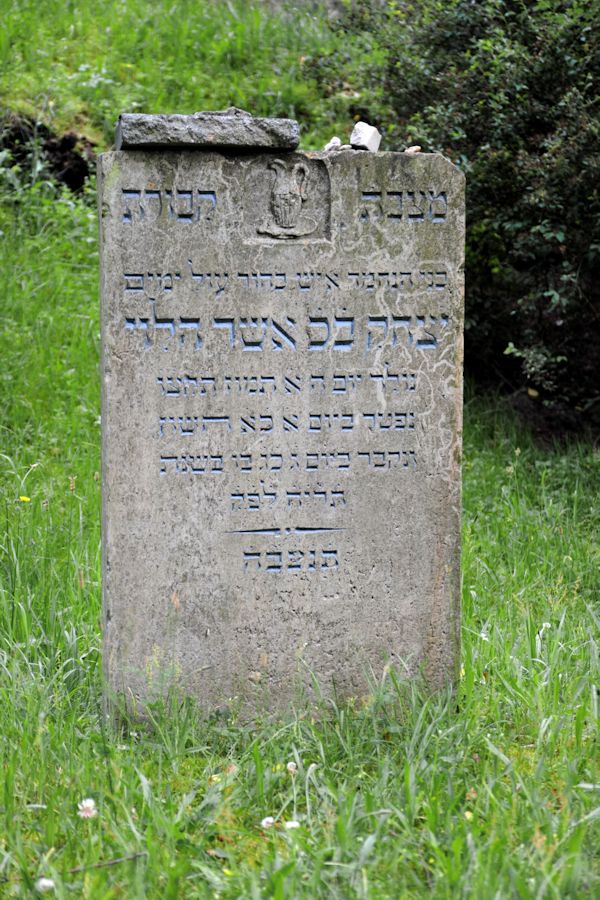 Grabstein Nummer 2 auf dem Friedhof Bad Freienwalde