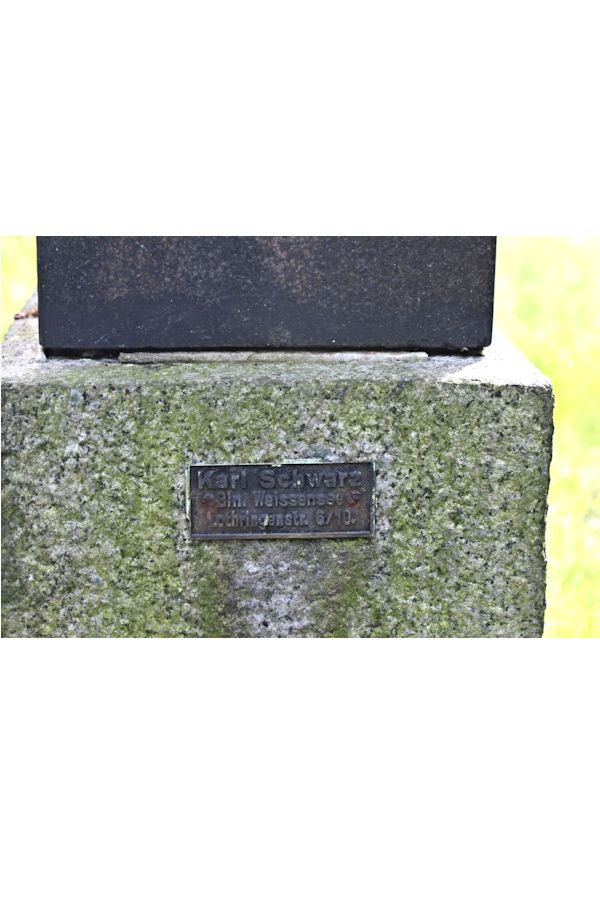 Grabstein Nummer 408 auf dem Friedhof Potsdam