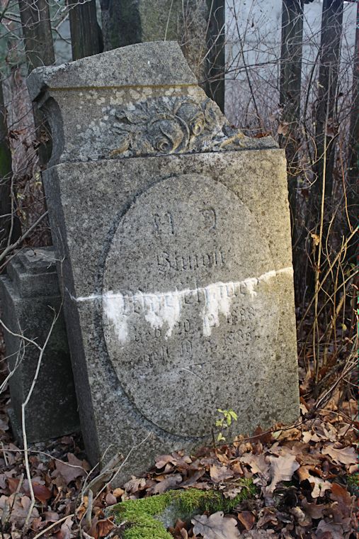 Grabstein Nummer 7 auf dem Friedhof Zasieki (Forst)