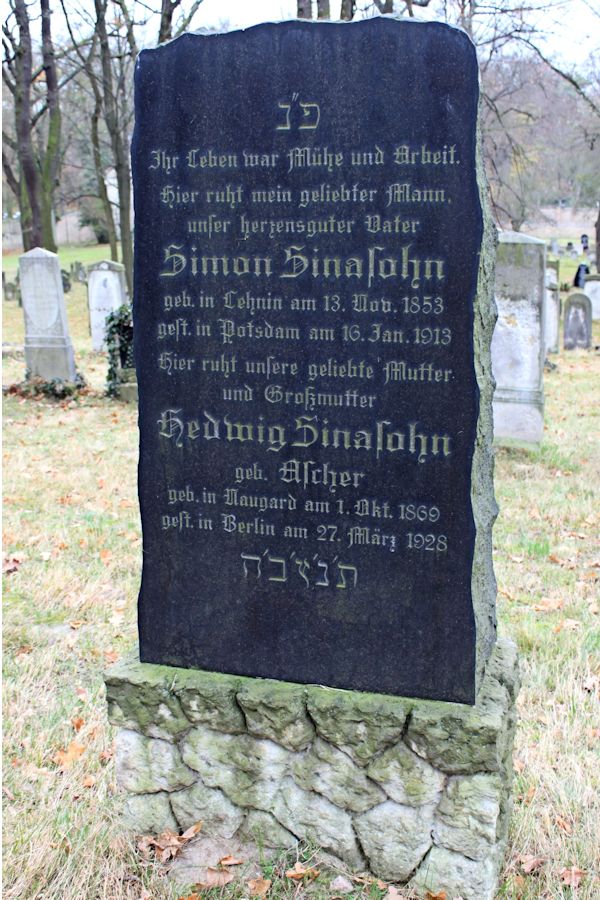 Grabstein Nummer 359 auf dem Friedhof Potsdam