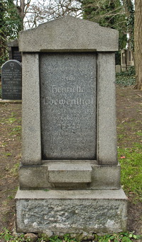 Grabstein Nummer 81 auf dem Friedhof Schwedt