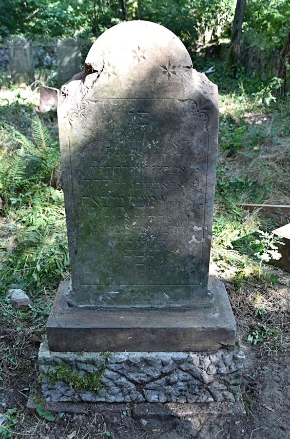 Grabstein Nummer 52 auf dem Friedhof Trzemeszno Lubuskie (Schermeisel)
