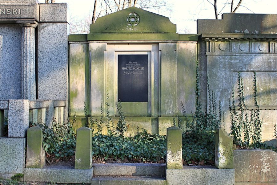 Grabstein Nummer 487 auf dem Friedhof Potsdam