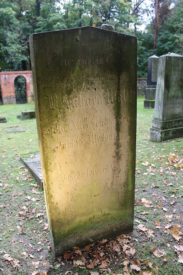 Grabstein Nummer 31 auf dem Friedhof Storkow