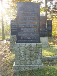 Grabstein Nummer 98 auf dem Friedhof Prenzlau