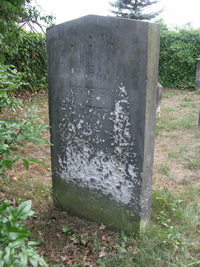Grabstein Nummer 11 auf dem Friedhof Meinsdorf