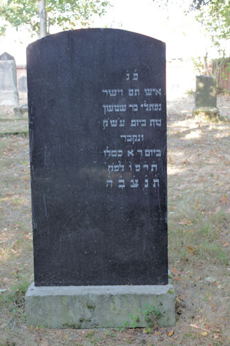 Grabstein Nummer 55 auf dem Friedhof Beelitz