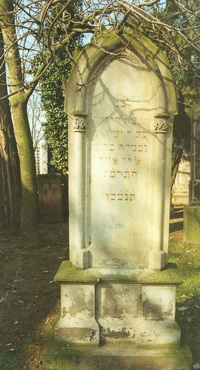 Grabstein Nummer 115 auf dem Friedhof Schwedt