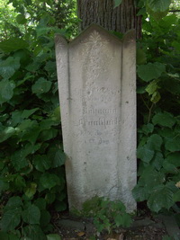 Grabstein Nummer 12 auf dem Friedhof Lindow