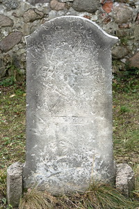 Grabstein Nummer 31 auf dem Friedhof Schwedt