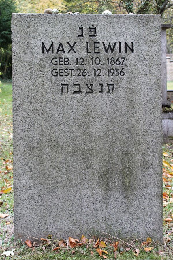 Grabstein Nummer 503 auf dem Friedhof Potsdam