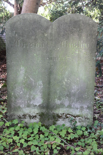Grabstein Nummer 61 auf dem Friedhof Beelitz