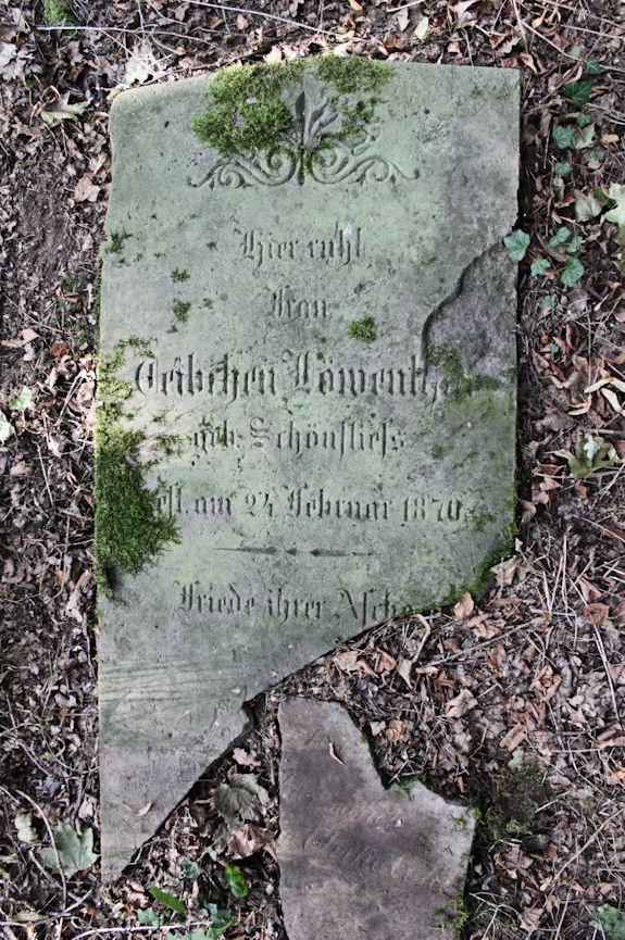 Grabstein Nummer 39 auf dem Friedhof Świętojańsko (St. Johannes)