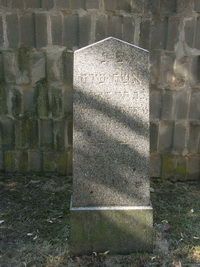 Grabstein Nummer 4 auf dem Friedhof Wittenberge