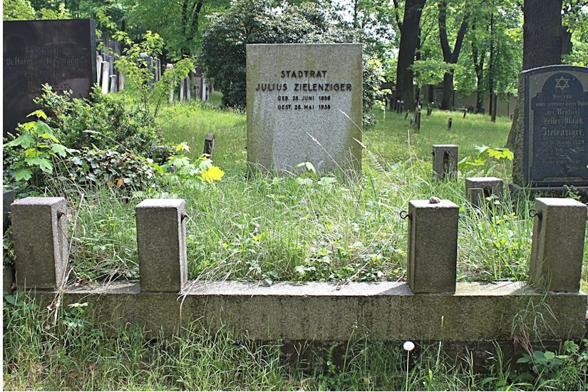 Grabstein Nummer 466 auf dem Friedhof Potsdam