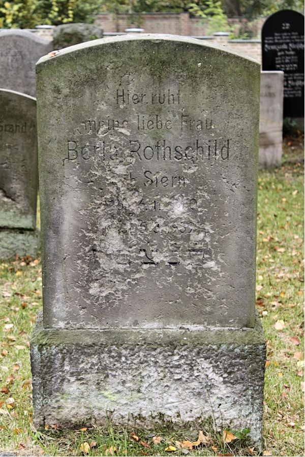 Grabstein Nummer 515 auf dem Friedhof Potsdam