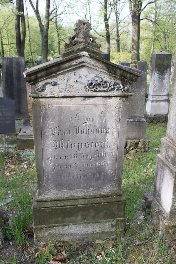 Grabstein Nummer 294 auf dem Friedhof Potsdam