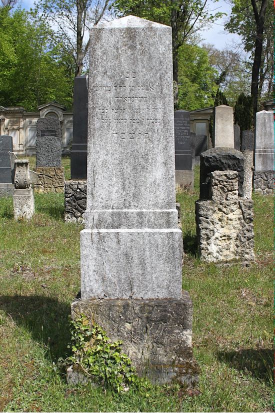 Grabstein Nummer 261 auf dem Friedhof Potsdam
