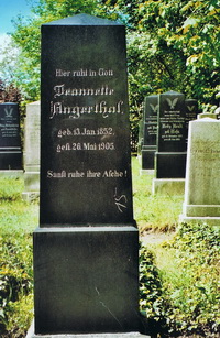 Grabstein Nummer 73 auf dem Friedhof Prenzlau