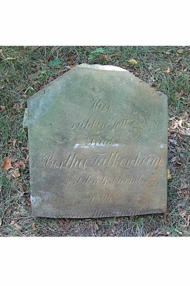 Grabstein Nummer 46 auf dem Friedhof Trzciel (Tirschtiegel)