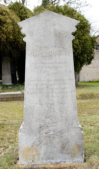 Grabstein Nummer 22 auf dem Friedhof Schwedt