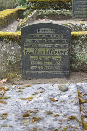 Grabstein Nummer 23 auf dem Friedhof Oderberg