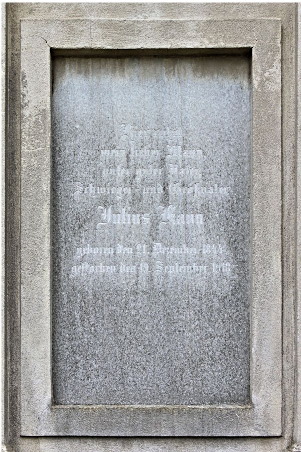 Grabstein Nummer 4532 auf dem Friedhof Potsdam