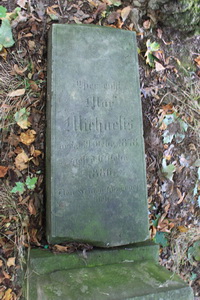 Grabstein Nummer 20 auf dem Friedhof Lindow